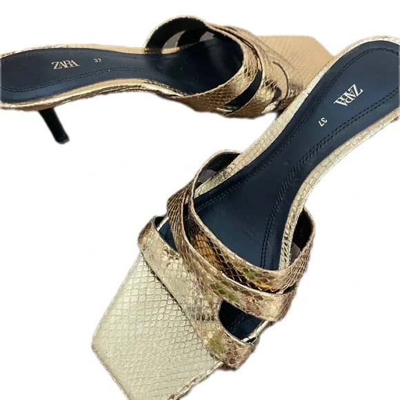 Zara Metallic Gold Strappy Sandals - Picture 3 of 4